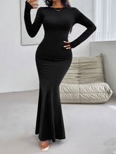 Load image into Gallery viewer, Devine Backless Round Neck Long Sleeve Maxi Dress