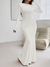 Load image into Gallery viewer, Devine Backless Round Neck Long Sleeve Maxi Dress