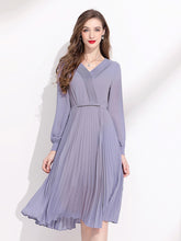 Load image into Gallery viewer, Women&#39;s V-Neck Long Sleeve Pleated Midi Dress