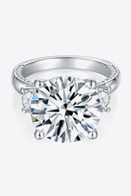 Load image into Gallery viewer, 8.6 Carat Moissanite Platinum-Plated Ring