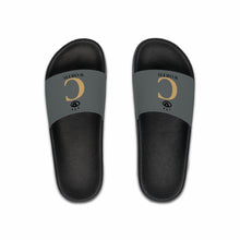 Load image into Gallery viewer, I C WORTH Men&#39;s Dark Grey Slide Sandals