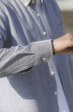 Load image into Gallery viewer, Men&#39;s Oxford Long Sleeve Casual Shirt