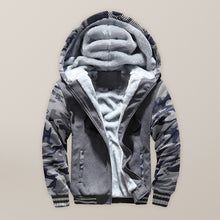 Load image into Gallery viewer, Camouflage sweater men&#39;s casual sports cardigan sweater jacket to keep warm