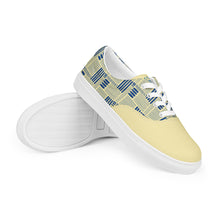 Load image into Gallery viewer, I C WORTH Women’s Stout-Hearted Canvas Shoes